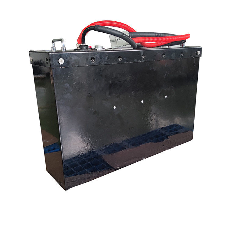 Forklift 25,6 V 200AH Lithium Baterai 2000 Siklus Kehidupan Untuk Mencapai Truk