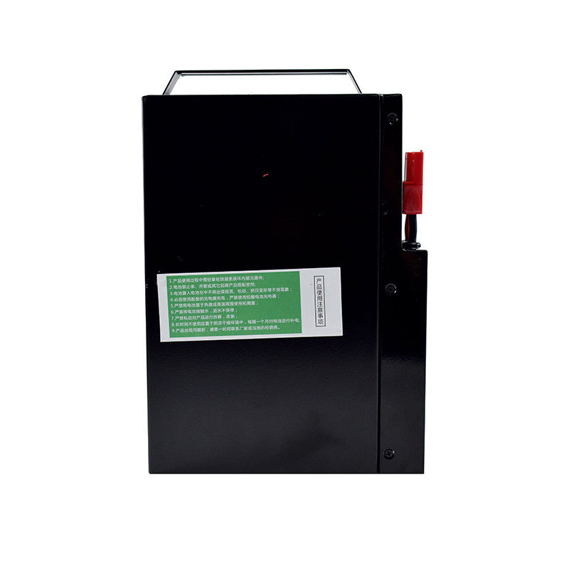 Black Forklift Lithium Baterai 24V Tegangan Teknologi Lanjutan Untuk Kinerja Optimal