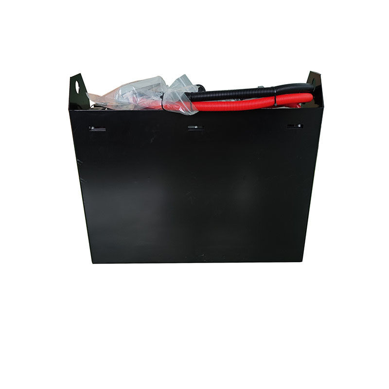 25.6V Baterai Forklift Listrik Dalam Ukuran Kompak 645x200x560mm Untuk Industri